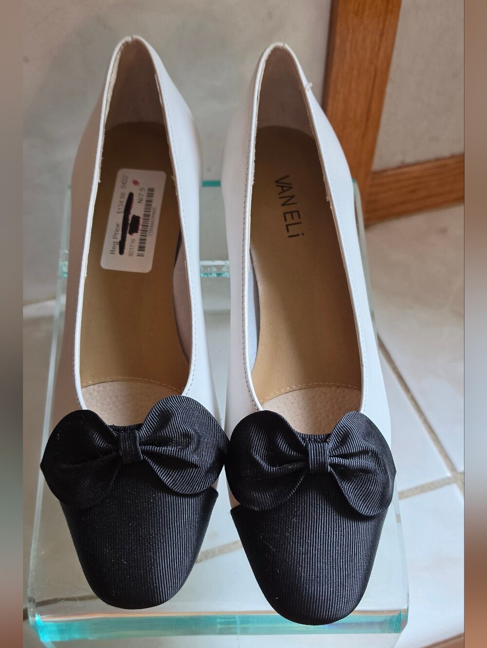Vaneli White Leather Flats with Black Bow-Toe, NWT